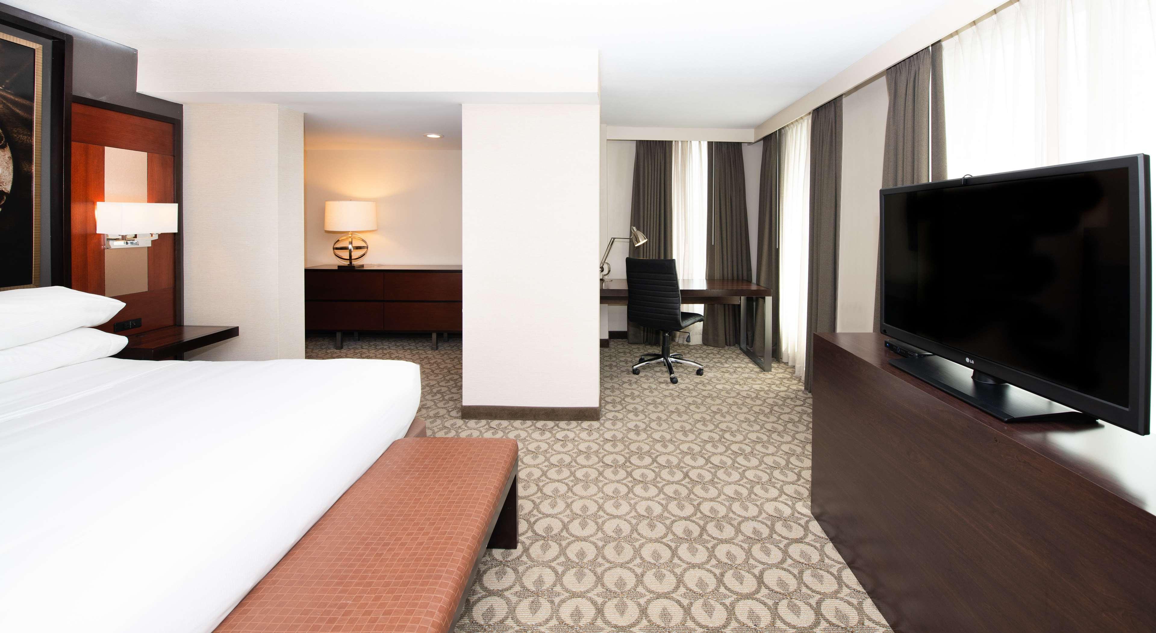 Doubletree Hotel & Suites Charleston Airport North Charleston Zewnętrze zdjęcie
