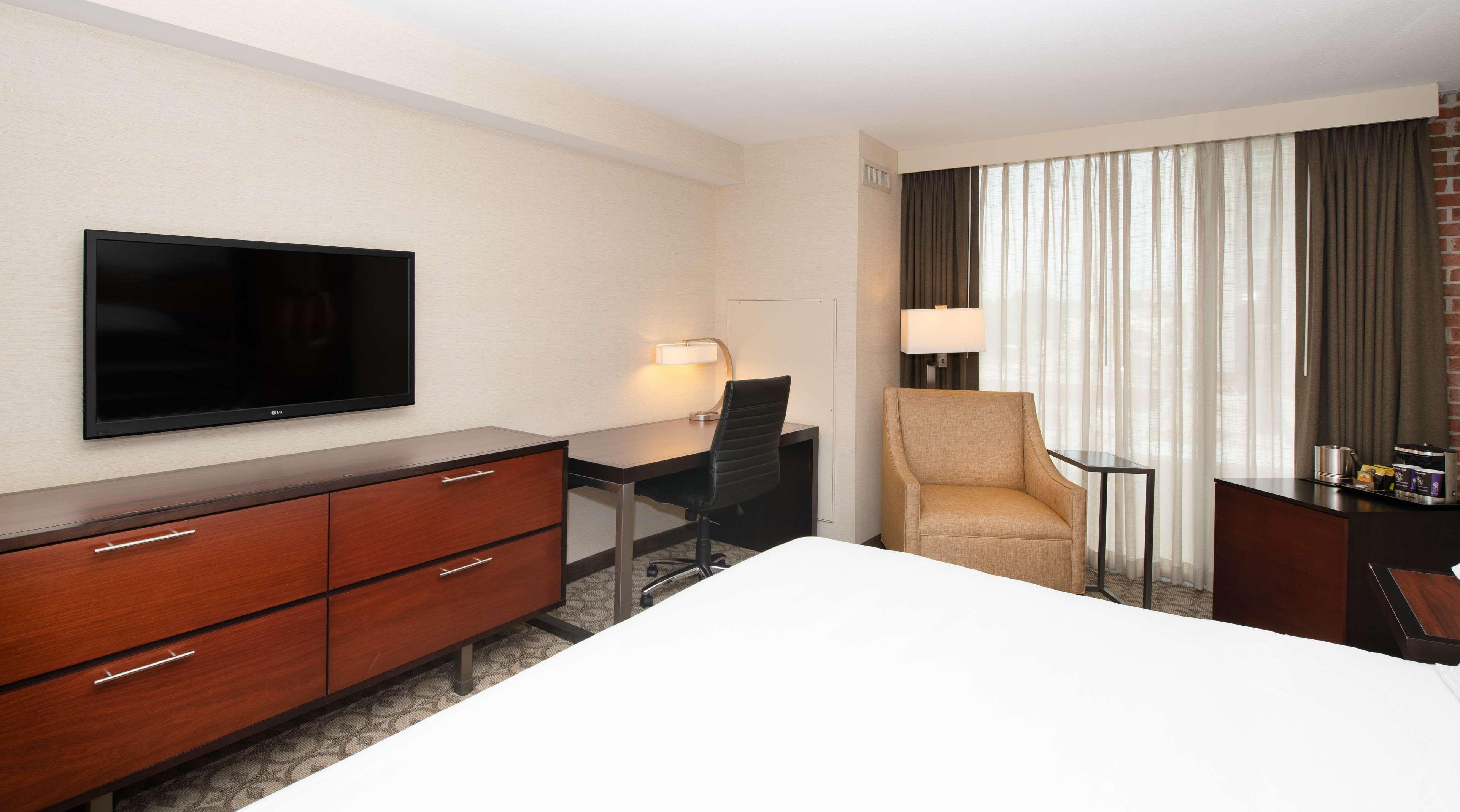 Doubletree Hotel & Suites Charleston Airport North Charleston Zewnętrze zdjęcie